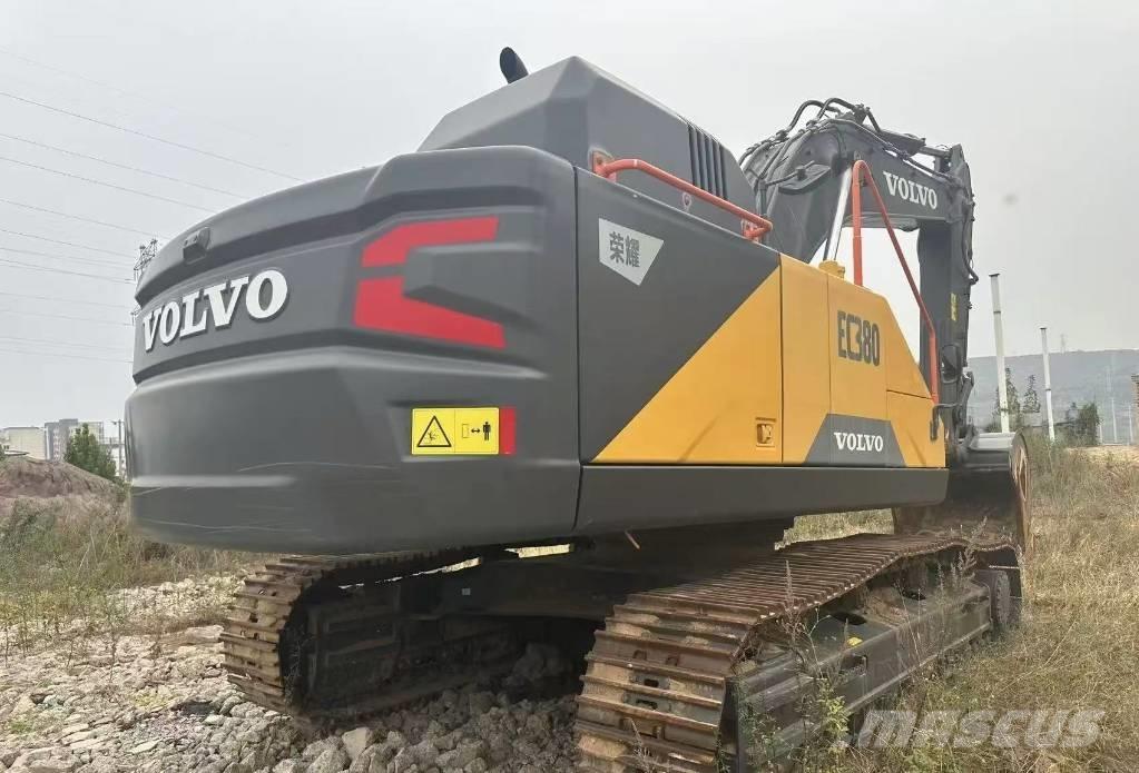 Volvo EC 380 D Pásová rýpadla