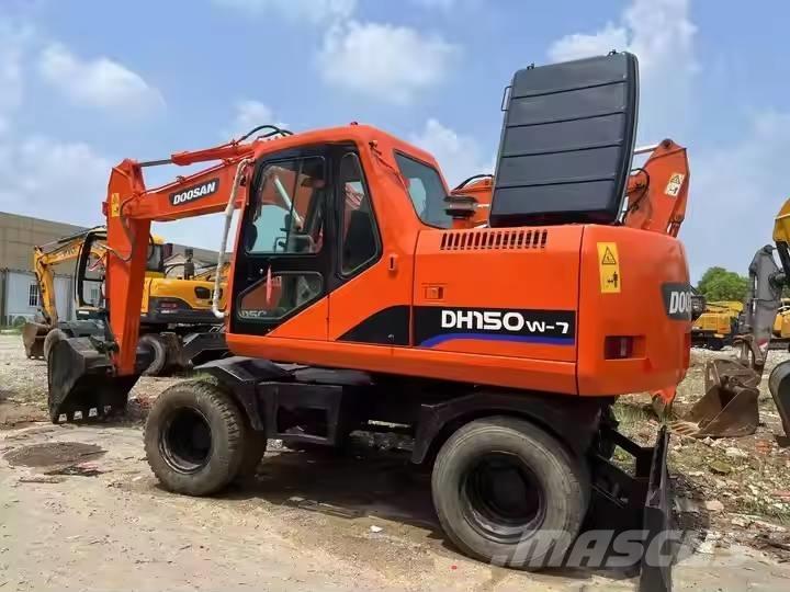 Doosan DH150W-7 Kolová rýpadla