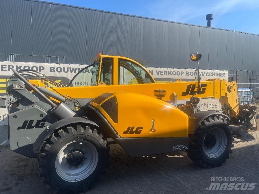 JLG 3513 PS Teleskopické manipulátory
