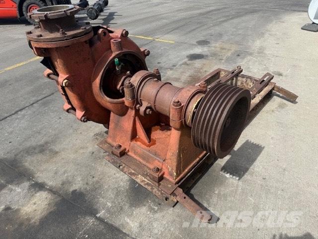 Warman dredge pump. Drapáky