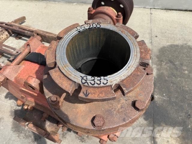 Warman dredge pump. Drapáky