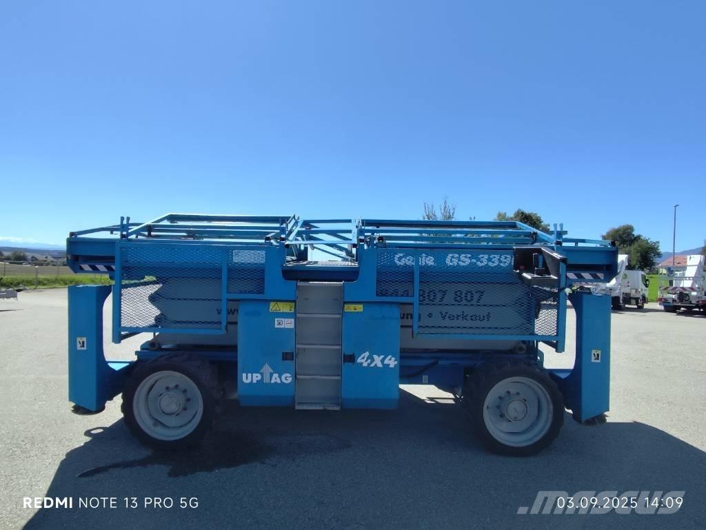 Genie GS 3390 RT Nůžková zvedací plošina