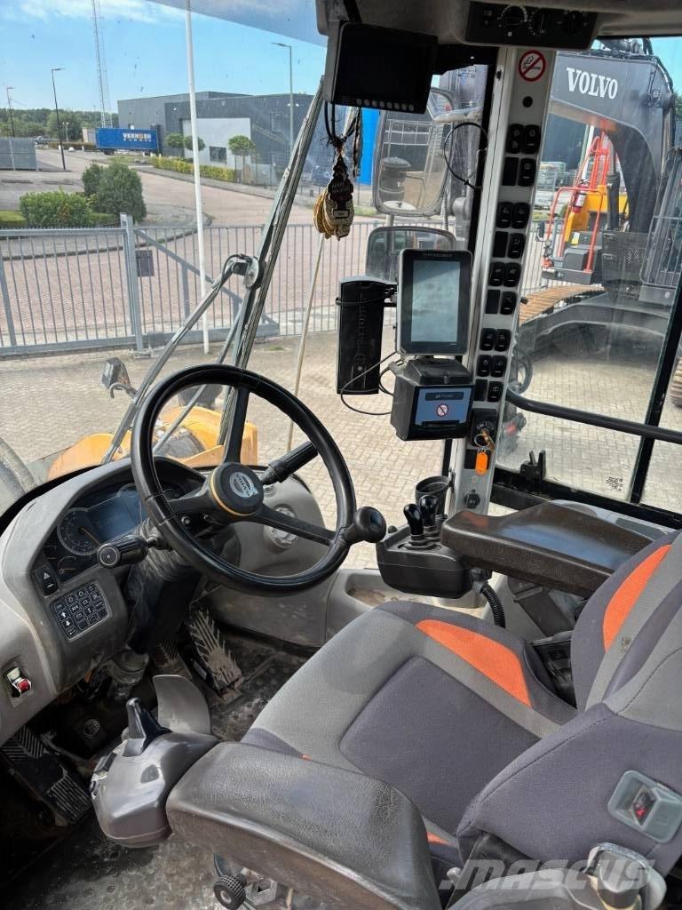 Volvo L 150 H Kolové nakladače