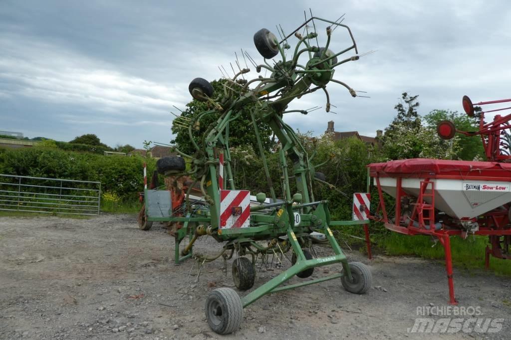 Krone KWT 10.50/8x7 Obraceče a shrabovače sena