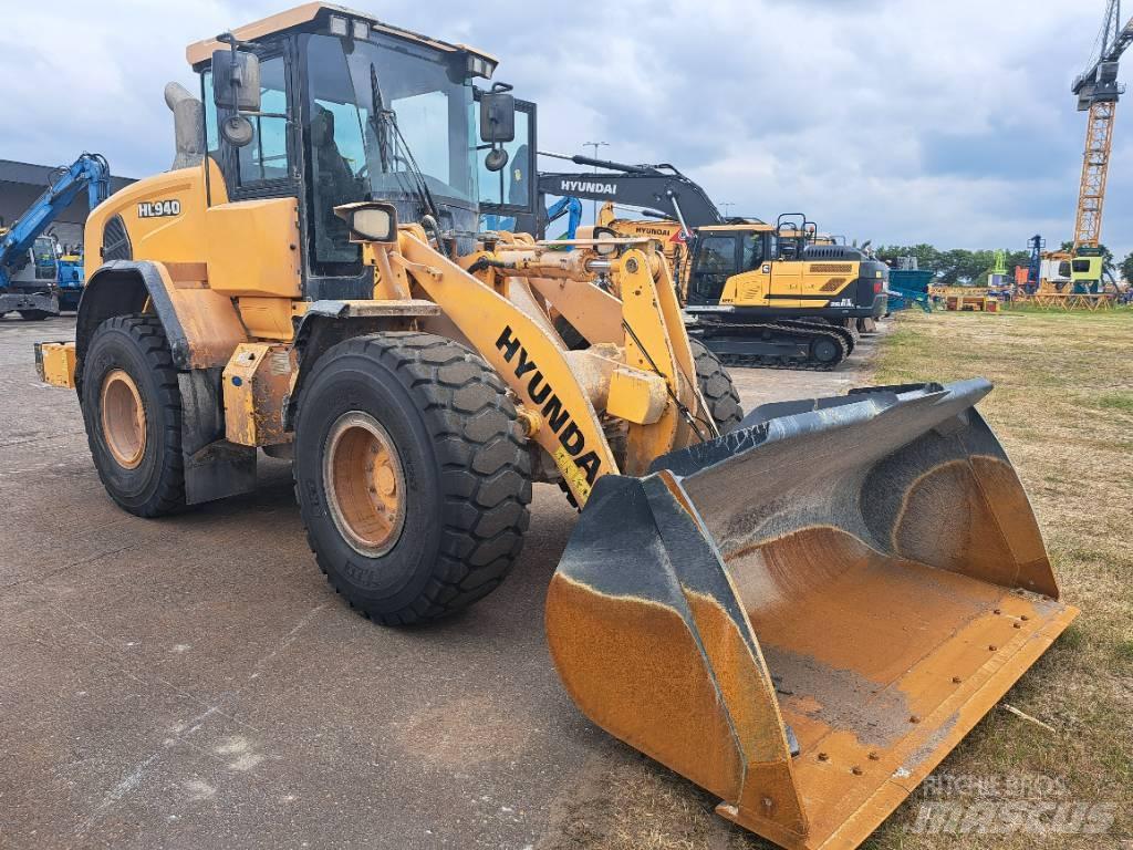 Hyundai HL940 Kolové nakladače