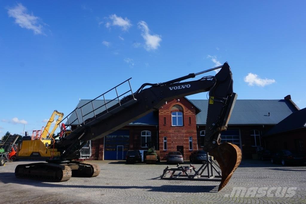 Volvo EC 300 E Pásová rýpadla