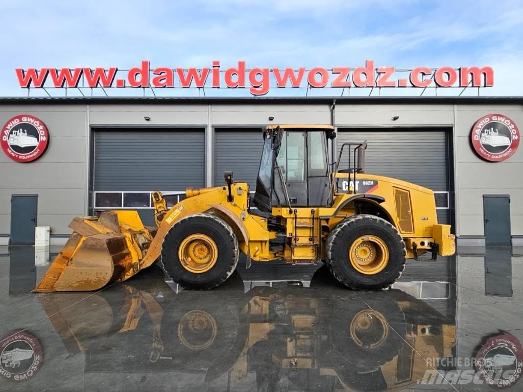 CAT 962H Kolové nakladače