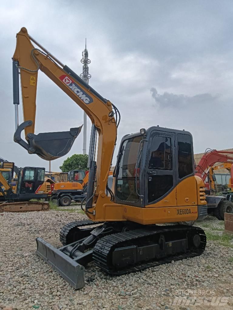 XCMG XE 60 DA Mini rýpadla < 7t