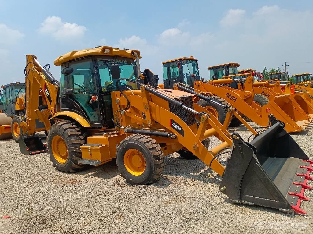 CAT CAT420F Kolové nakladače
