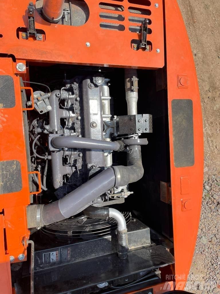Doosan 150 Kolová rýpadla