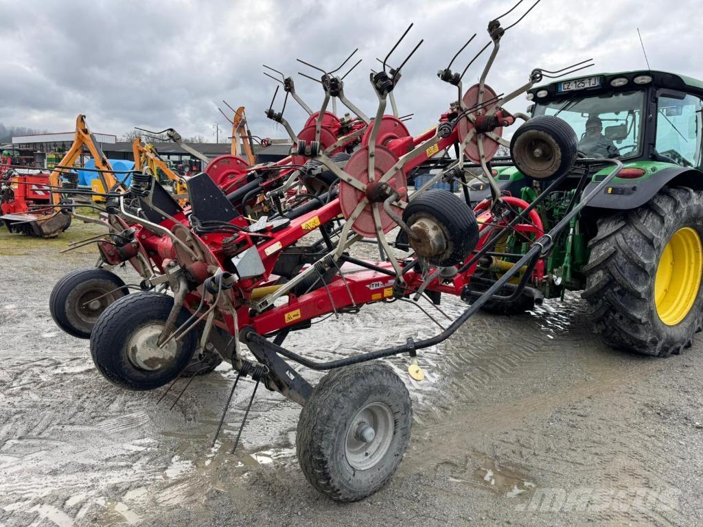 Fella TH901 trans Obraceče a shrabovače sena