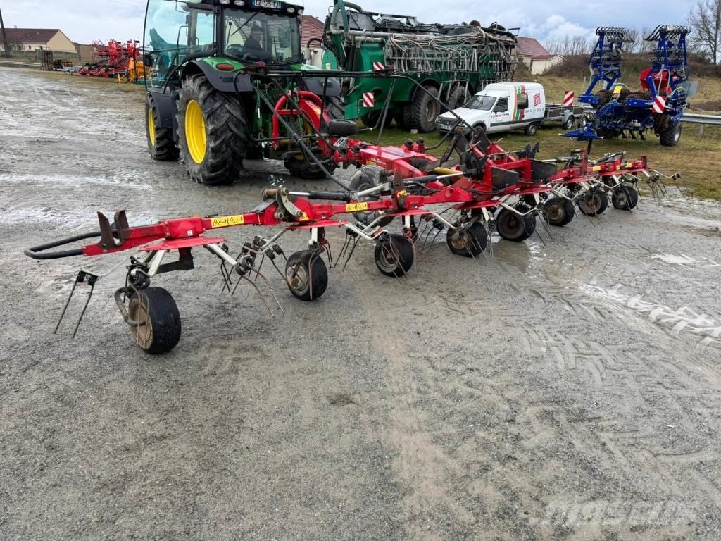 Fella TH901 trans Obraceče a shrabovače sena