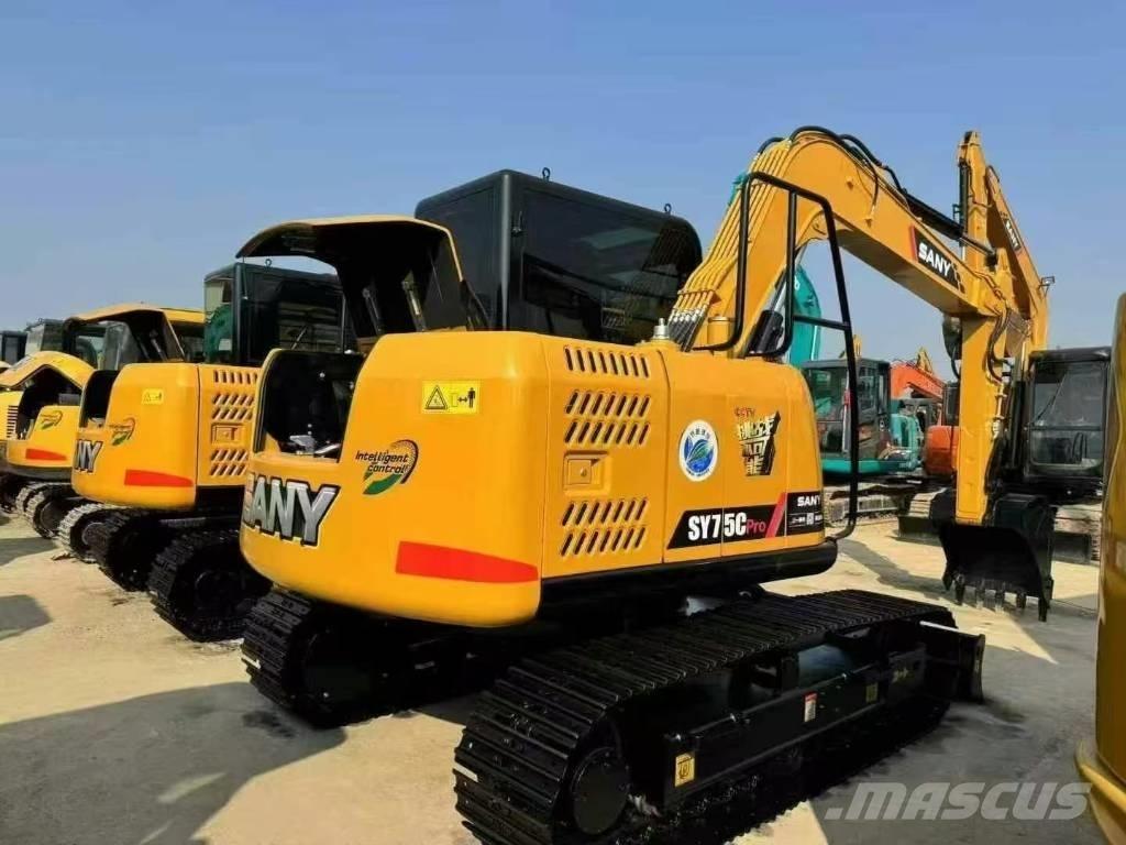 Sany SY75C Midi rýpadla 7t - 12t