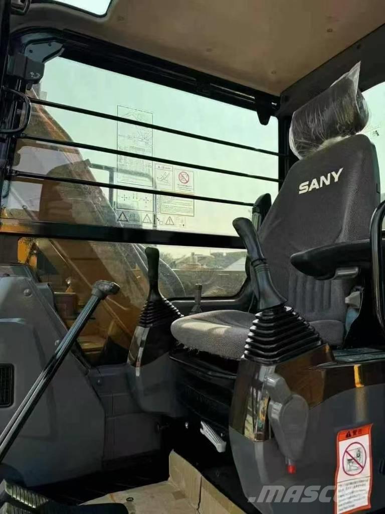 Sany SY75C Midi rýpadla 7t - 12t