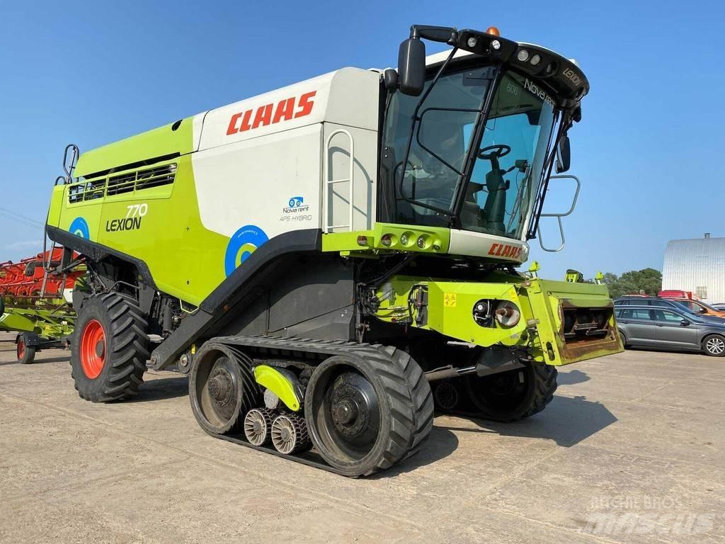 CLAAS Lexion 770TT Sklízecí mlátičky