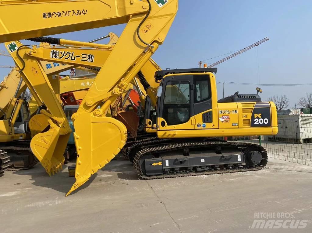 Komatsu pc200-8 Pásová rýpadla