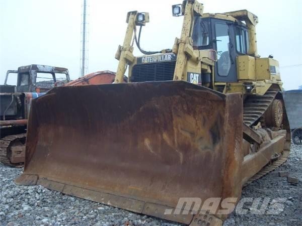 CAT D 9 R Pásové dozery