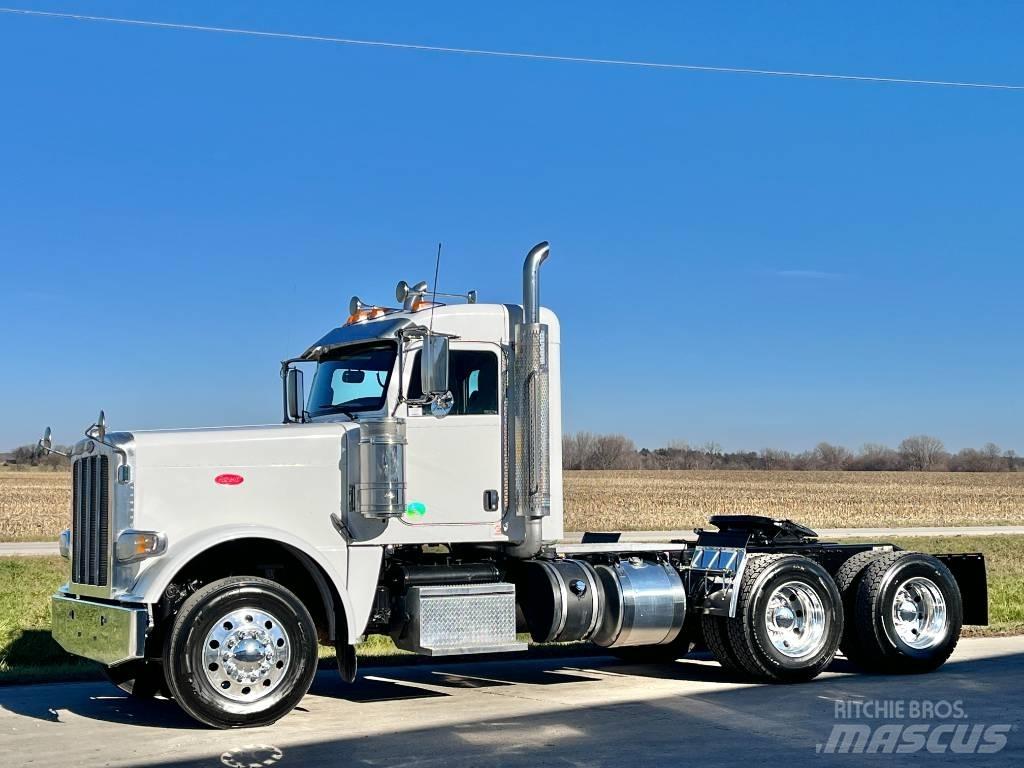 Peterbilt 389 Tahače