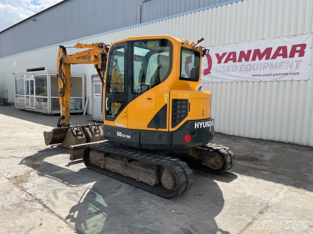 Hyundai R60 CR9A Mini rýpadla < 7t