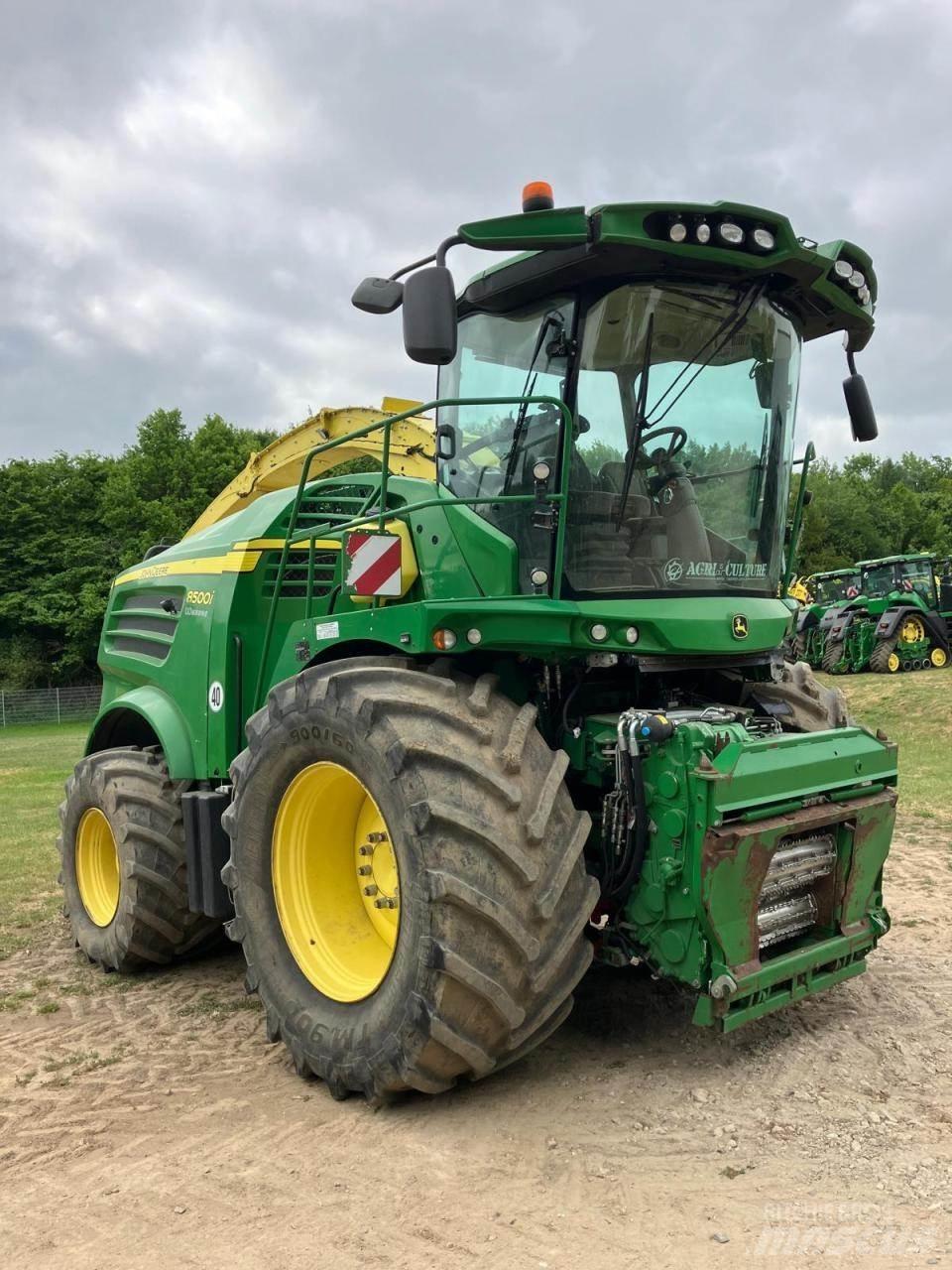 John Deere 8500 Samojízdné sekačky