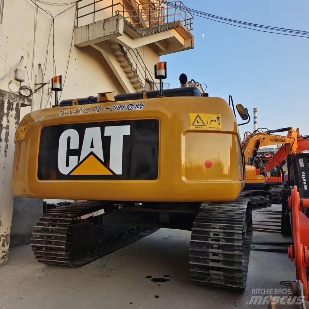 CAT 330 D Pásová rýpadla