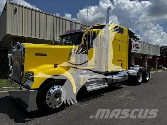 Kenworth W900 Tahače