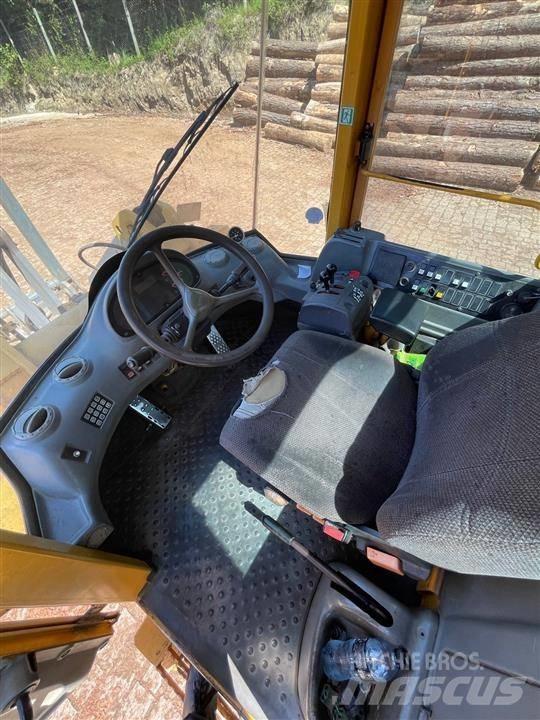 Volvo L50D Kolové nakladače