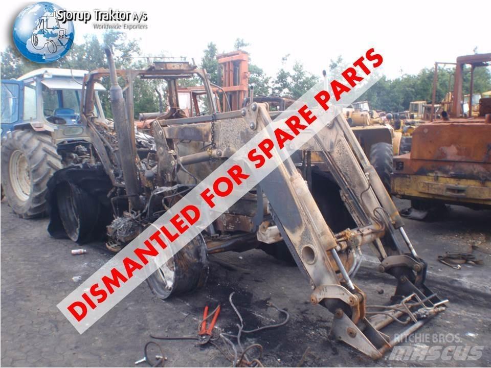 New Holland TS135A Traktory