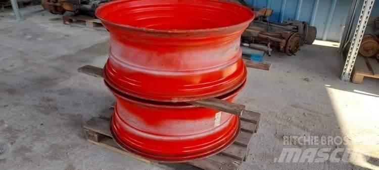 Fendt 15x38 RIMS Pneumatiky, kola a ráfky