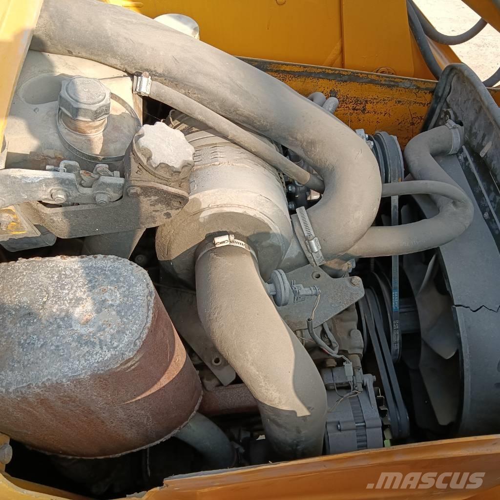 JCB 3CX Rýpadlo-nakladače