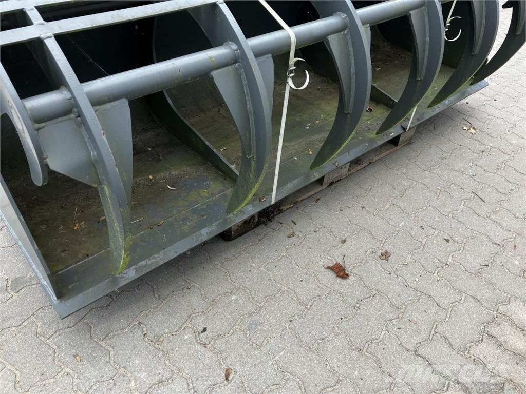 Kramer 2400 mm Příslušenství předního nakladače