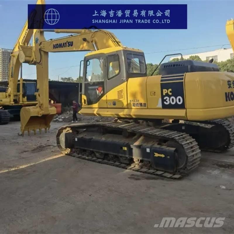 Komatsu PC 300 Pásová rýpadla