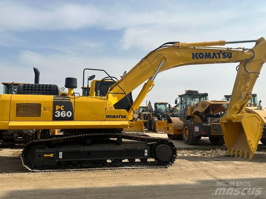 Komatsu PC 360 Pásová rýpadla
