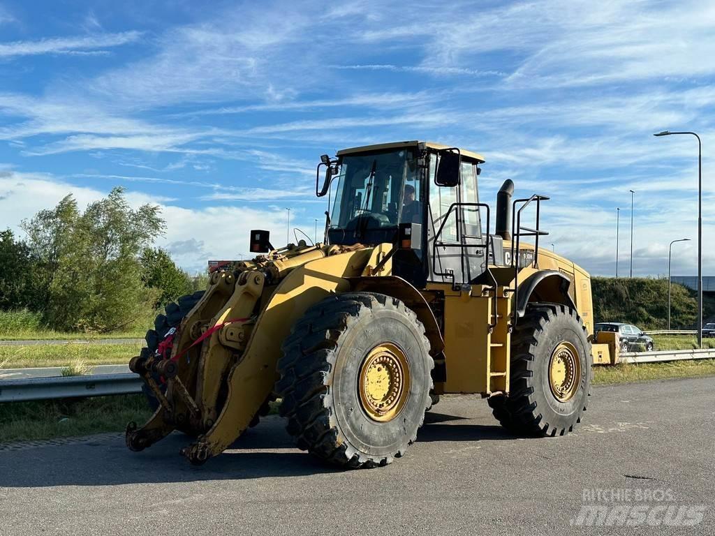 CAT 980H Kolové nakladače