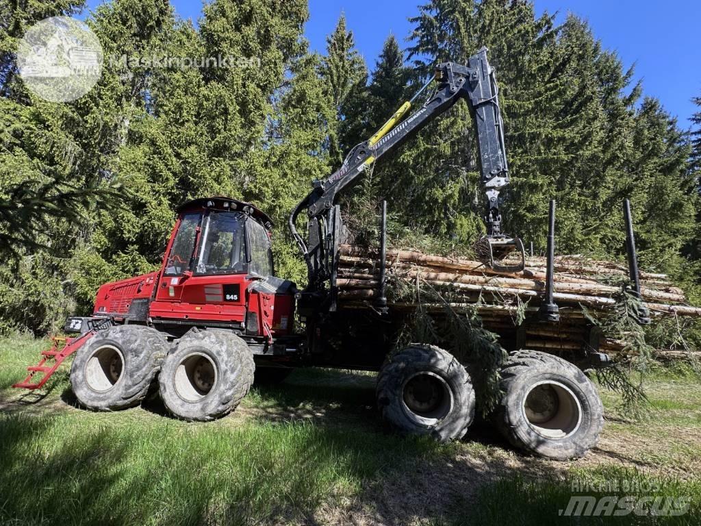 Komatsu 845 Vyvážecí traktory