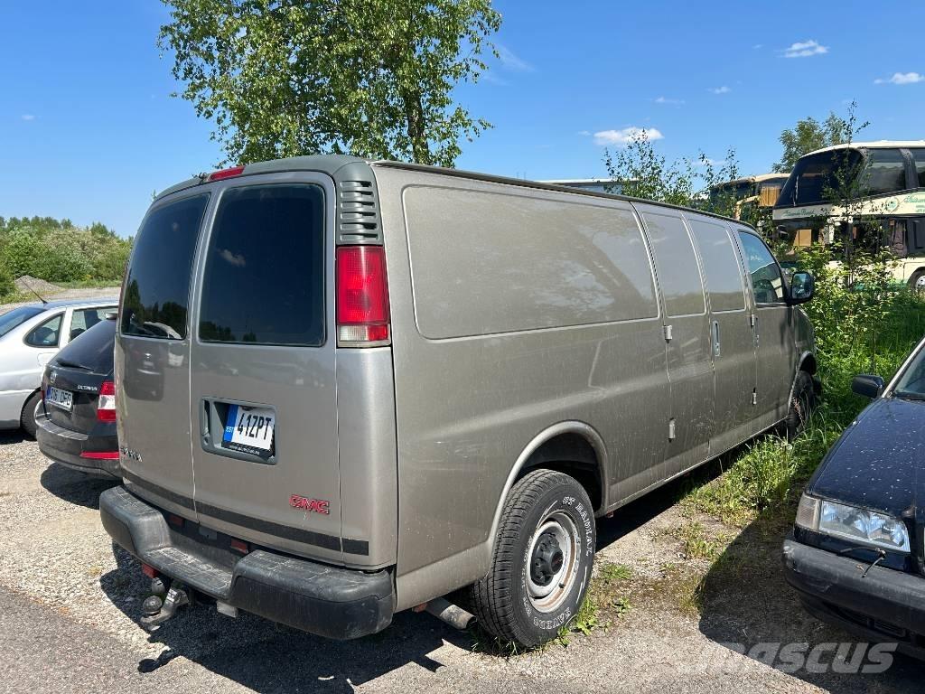 GMC Savana G3500 Dodávky