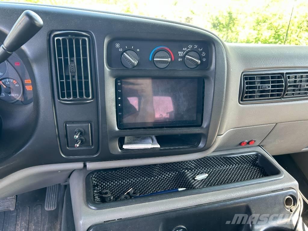 GMC Savana G3500 Dodávky
