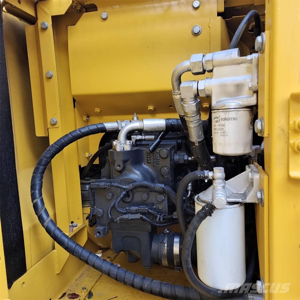 Komatsu PC 130-7 Pásová rýpadla