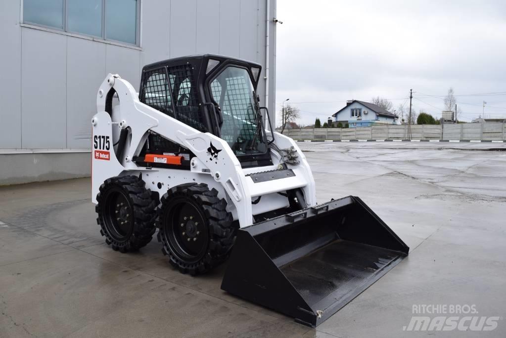 Bobcat S 175 Smykem řízené nakladače