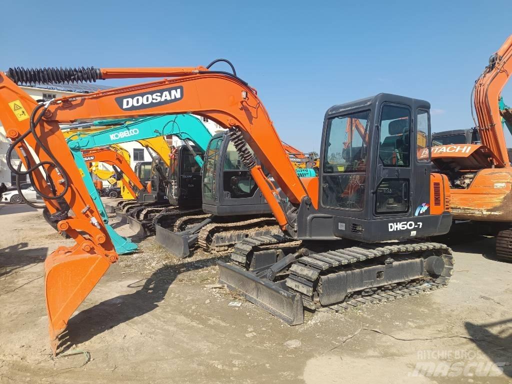 Doosan DH 60-7 Mini rýpadla < 7t