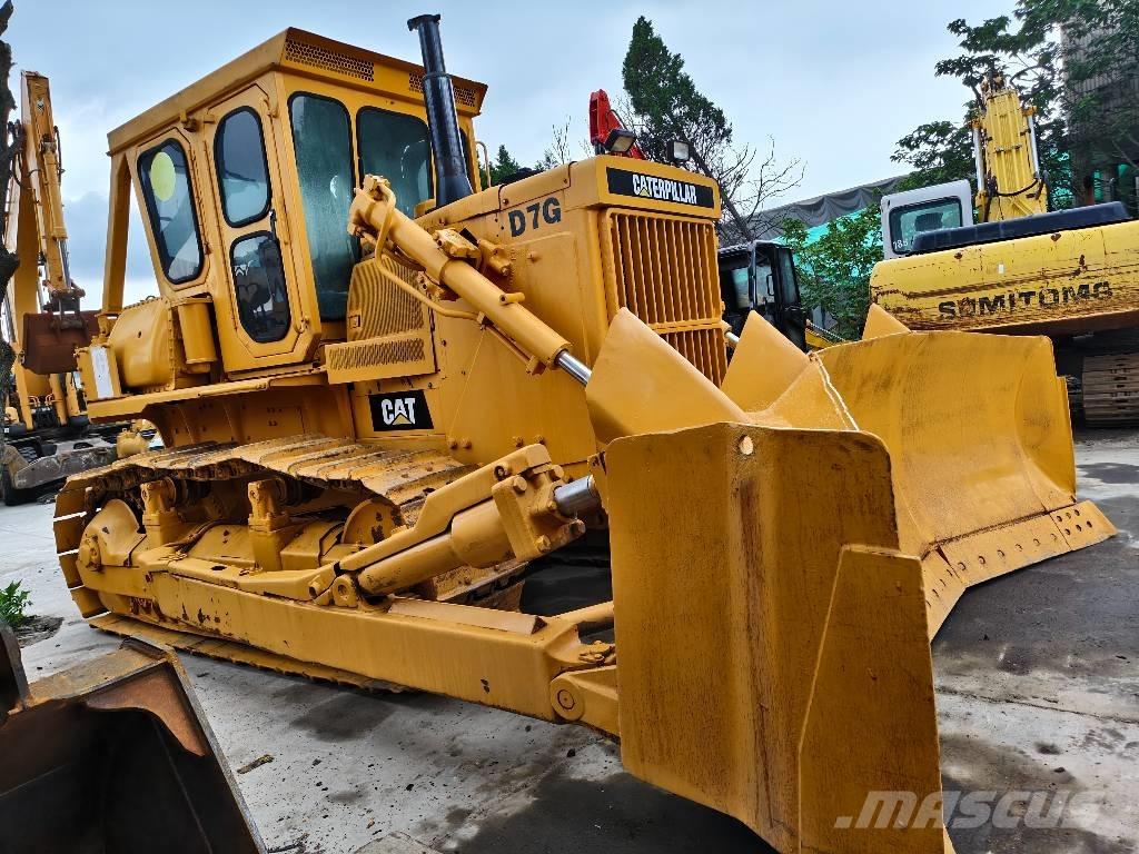 CAT D 7 G Pásové dozery