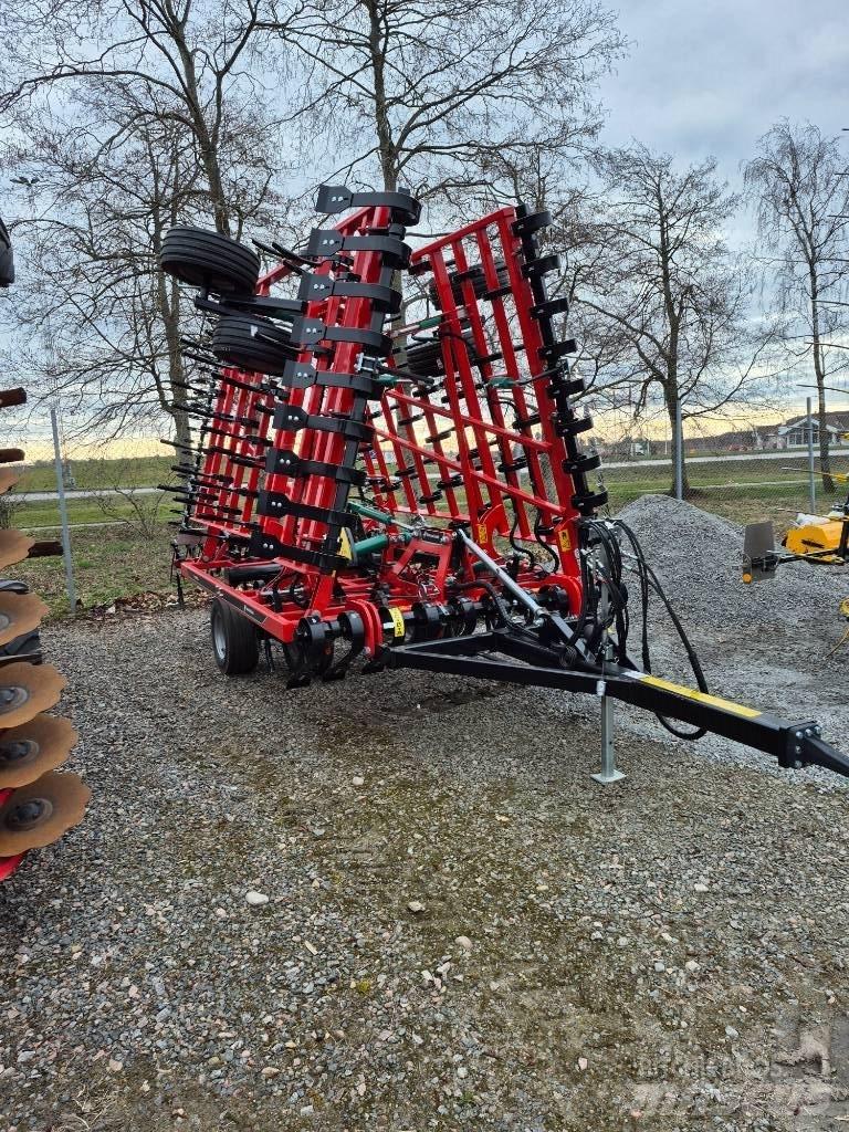 Kverneland Tiger 7 Rotační brány a půdní frézy
