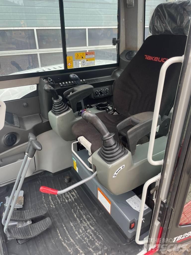 Takeuchi TB290-2 Midi rýpadla 7t - 12t