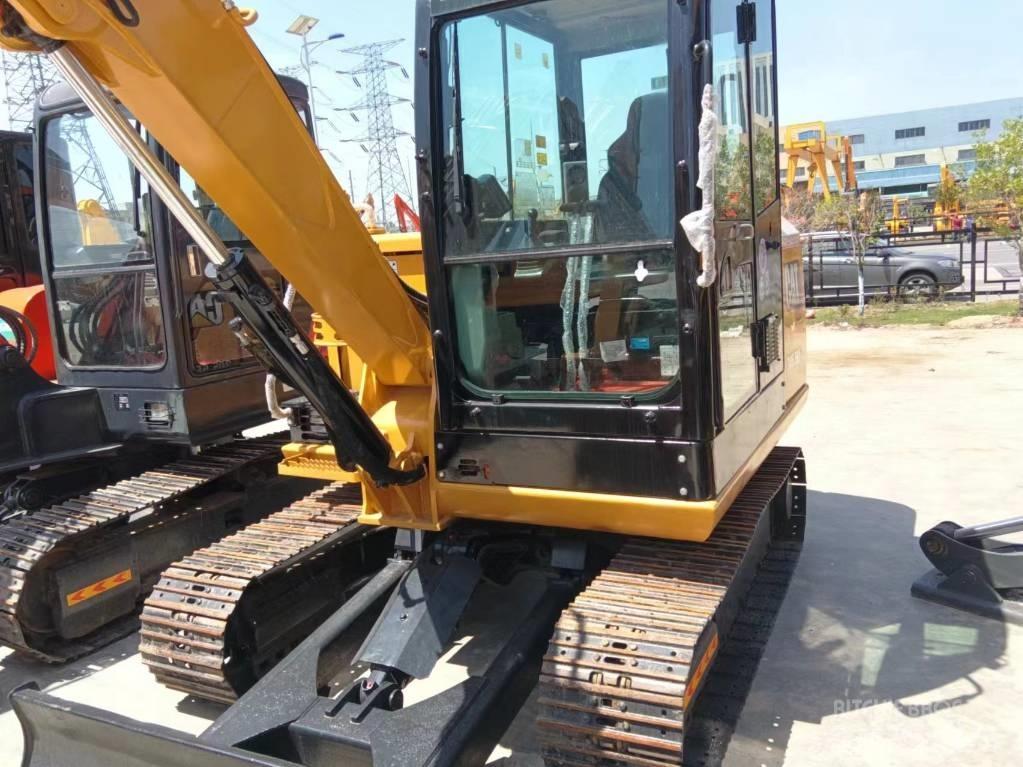 CAT 305.5 Pásová rýpadla