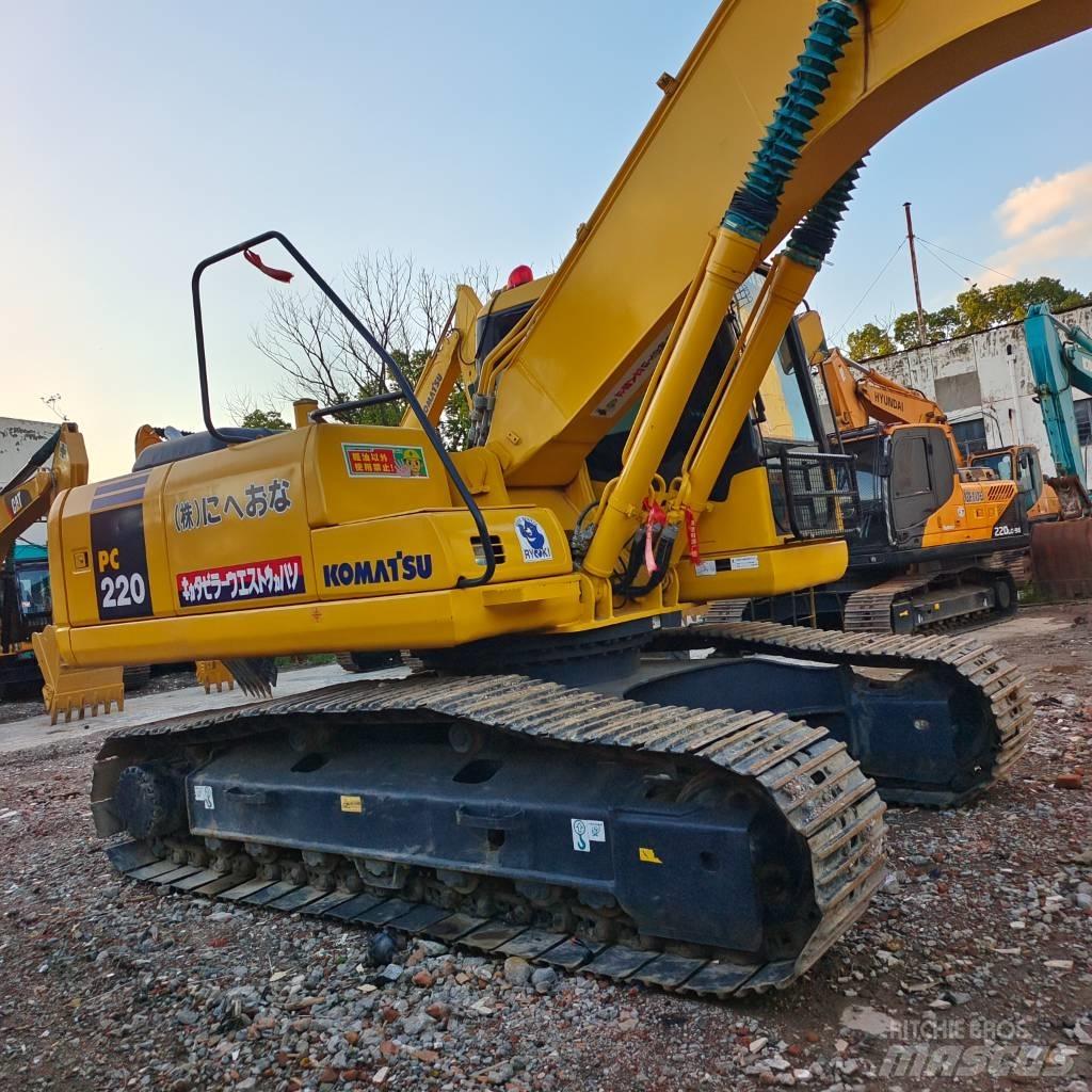 Komatsu PC 220-7 Pásová rýpadla