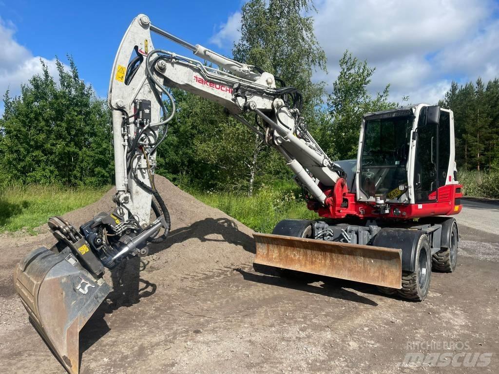 Takeuchi 395W Kolová rýpadla