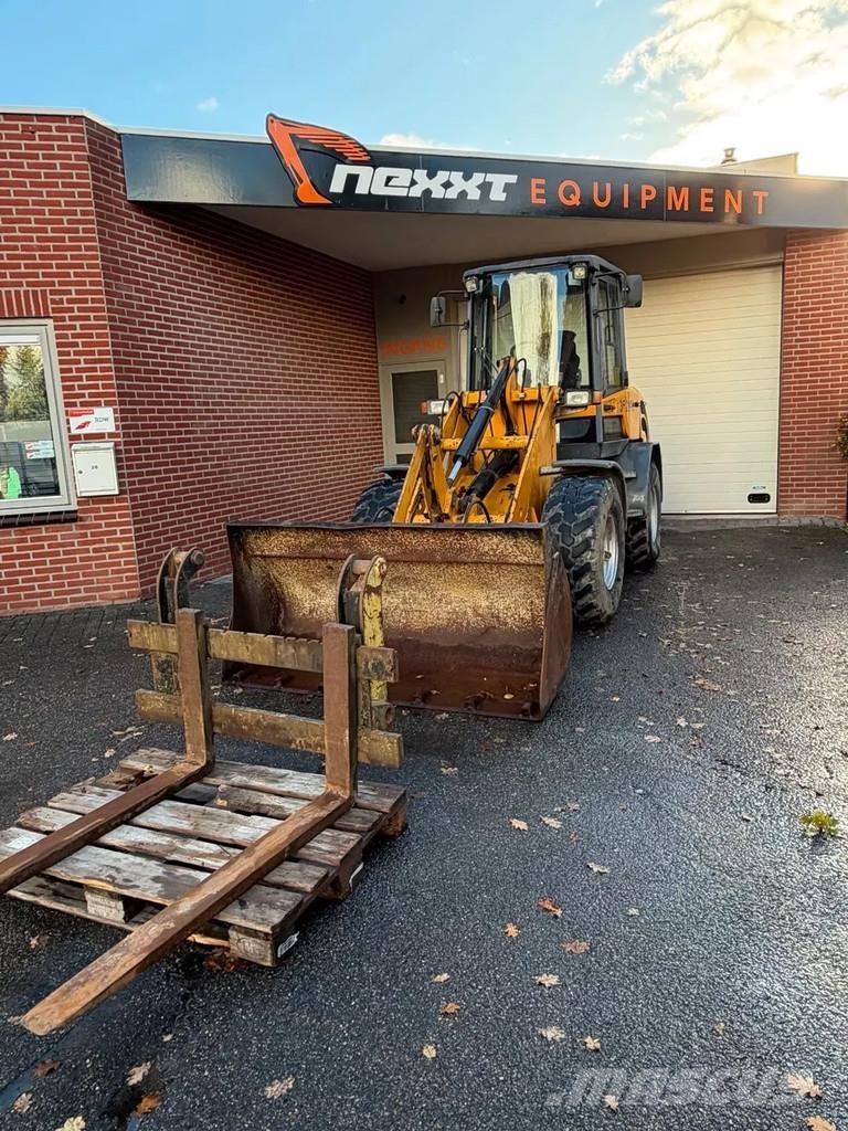 Terex TL 80 Kolové nakladače