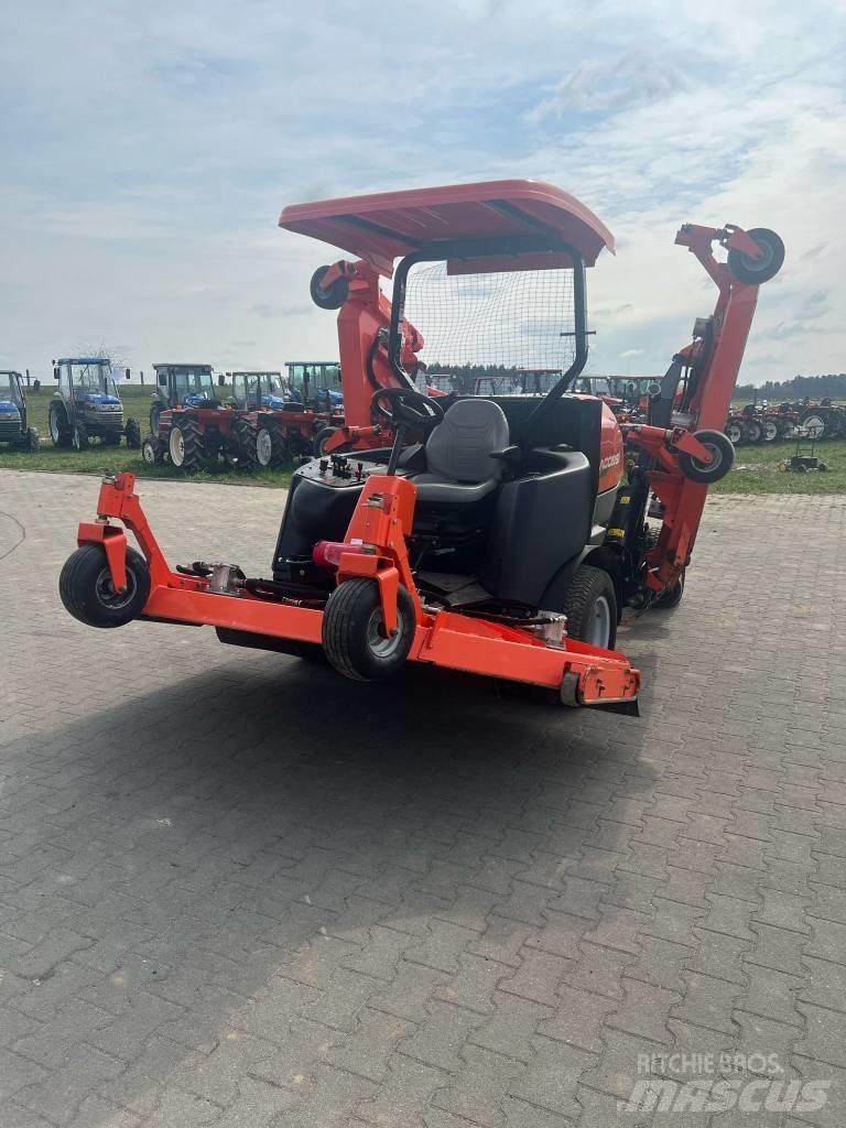 Jacobsen HR9016 Sekačky pro sečení roughů a semiroughů