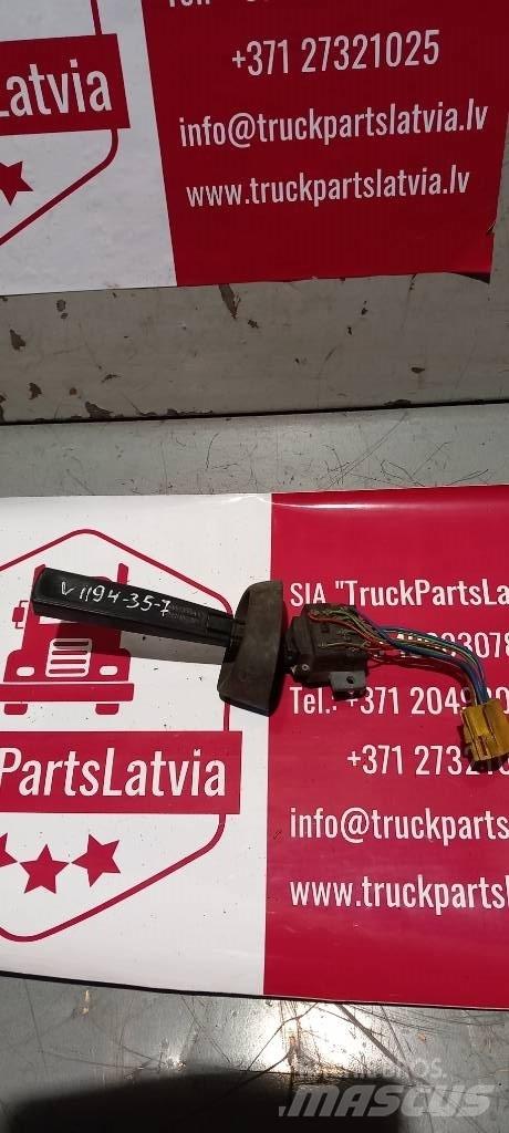 Volvo FH 12.   1624133 Kabiny a interiér