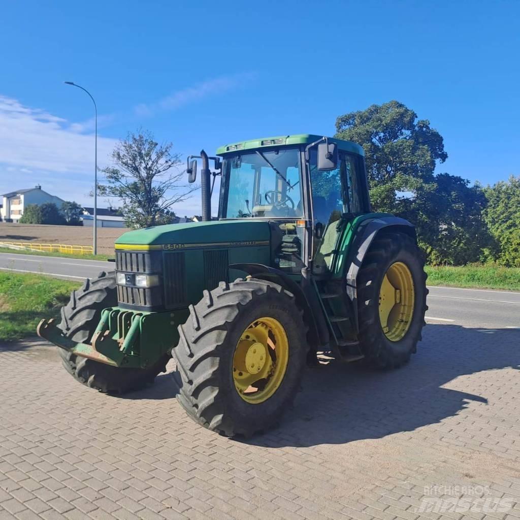 John Deere 6900 Traktory